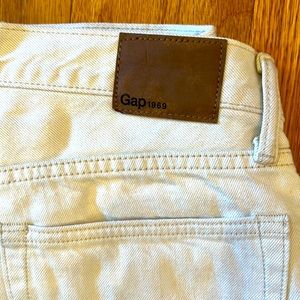 Gap off White denim pants